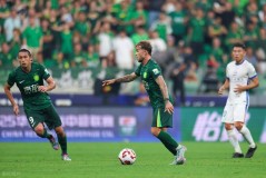 中超联赛：北京国安憾负上海申花，塞蒂恩这是在下了一步错棋？