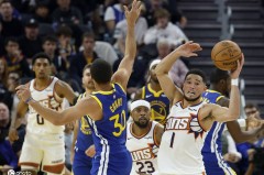 库里28+4巴特勒背伤退赛 布克38分勇士射落太阳