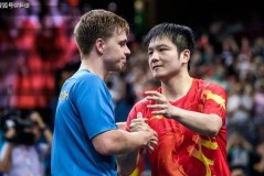 就在今晚！樊振东正式开启德甲留洋生涯，出席赛季首场新闻发布会