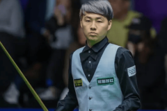 50万周薪！姆巴佩官宣加盟曼联，薪资超哈兰德引热议