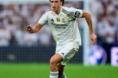 皇马5000万签下顶级后卫！连续3场锁死亚马尔，这笔转会太超值了