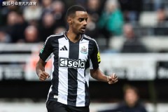 纽卡1.2亿射手逼宫转会：利物浦会继续狂野购买么，塞斯科是替身