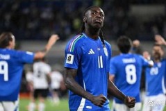 阿坎吉坦言离开曼城因位置竞争直言瓜迪奥拉谈话令人失落