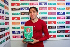 追赶曾经的自己！基耶萨杯赛2助全场飞奔 欧冠未报名+联赛送1绝杀