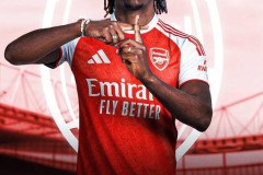 一个下午就截胡热刺！罗马诺hwg：阿森纳6000万镑签埃泽达协议