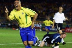 罗纳尔多最强3理由！8优势2弱点瑕不掩瑜