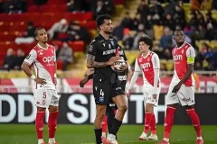 法甲保级冲冠战前瞻：欧塞尔主场求生 VS 马赛客场争冠，谁能掌控赛季走向？